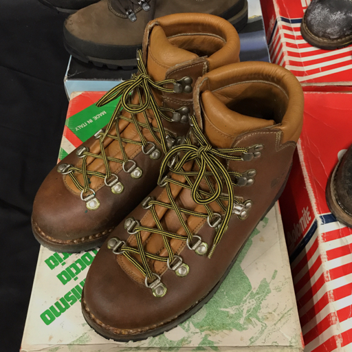 マインドル ゴアテックス トレッキングブーツ 含む ドロミテ トレッキングブーツ 登山靴